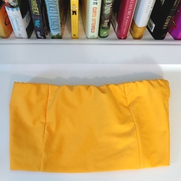 HONEY GOLD BANDEAU BIKINI TOP & HIGH WAISTED HIGH CUT BOTTOM SIZE MEDIUM NWT - Picture 3 of 5